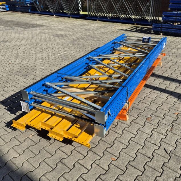 Voordeelpartij gebruikte Esmena palletstelling 3500x6525x1100 mm (hxbxd) 3 niveaus