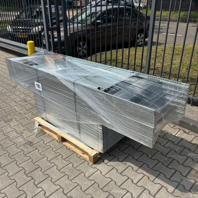 Voordeelpartij deels gebruikte HD legbordstelling 2500x8010x600 mm (hxbxd) 5 niveaus
