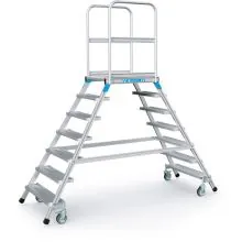 Fahrbare Plattformtreppe Zarges Aluminium doppelt 2x7 Stufen 1680 mm