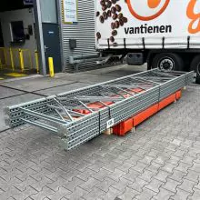 Voordeelpartij gebruikte AR T2 palletstelling 5000x9320x1100mm (hxbxd) 3-4 niveaus