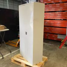 Flügeltürenschrank BT abschließbar 1950x920x420 mm (hxbxt) grau Schaden