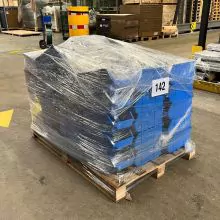 Sonderposten 81 Stapelbehälter 304x184x129 mm (lxbxh) blau
