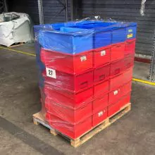 Voordeelpartij 36 gebruikte magazijnbakken 500x310x200 mm (lxbxh) blauw rood