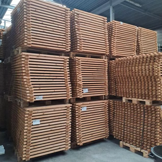 Gebrauchter Steg 50% offen 1325x1100x38 mm