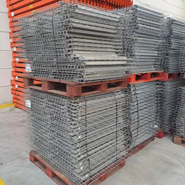 Gebrauchte Drahtgitterboden 1340x900 mm (BxT)