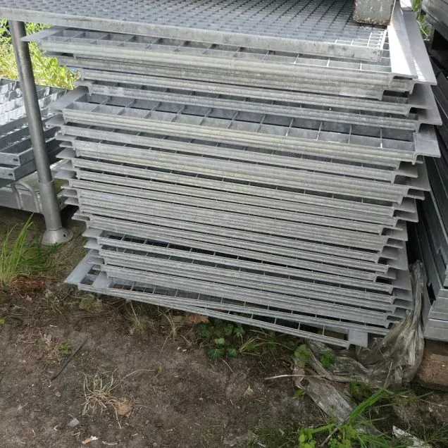 Vorteilspartei 25 gebrauchte Drahtgitterboden 1340x900 mm (bxt)